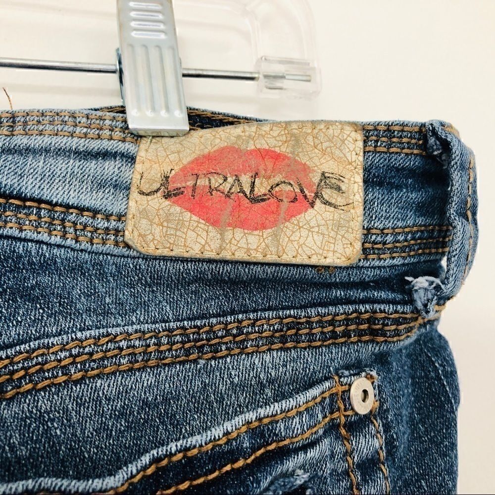 Set of TWO Size 7 Distressed Jean Shorts!! - Picture 8 of 14